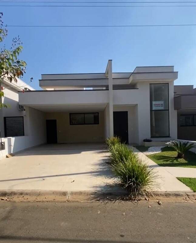 Casa à venda no Condomínio Monte Verde