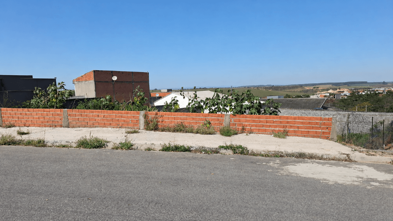 Lote à venda no Parque Residencial São Clemente