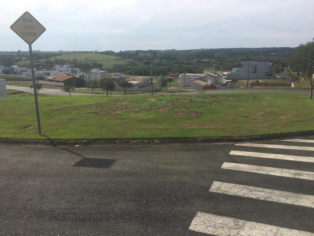 Lote em condomínio à venda no Condomínio Monte Verde